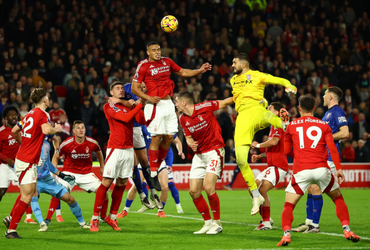 Nottingham Forest vs Ipswich Town (02:30 – 04/03)