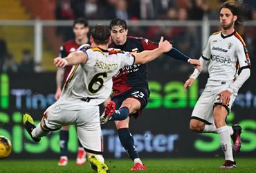 Genoa vs Lecce (02:45 – 15/03)