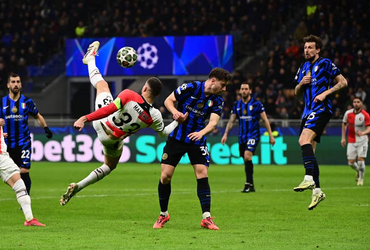 Inter Milan vs Feyenoord (03:00 – 12/03)